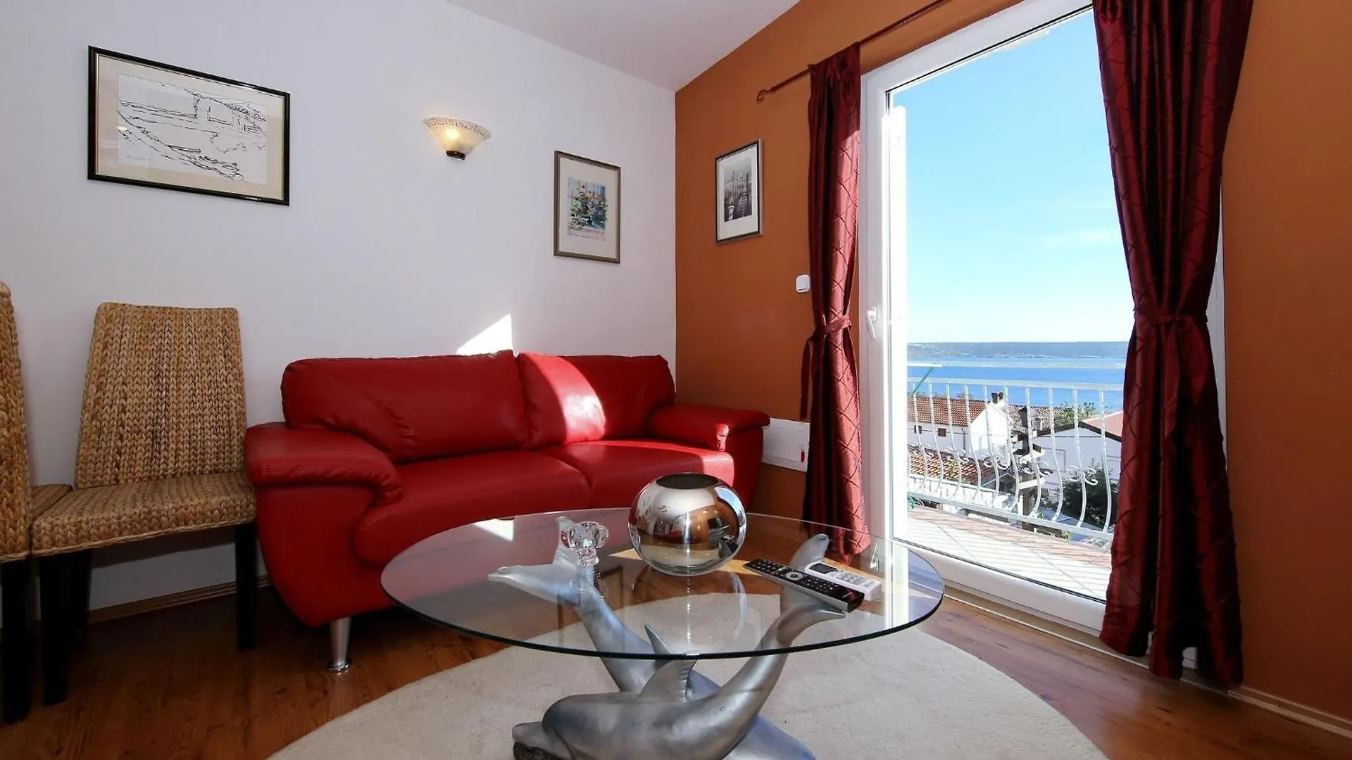 Beautiful Holiday Home With Private Pool, Nice Garden With Relax Area, Taverne Maslenica Croatia